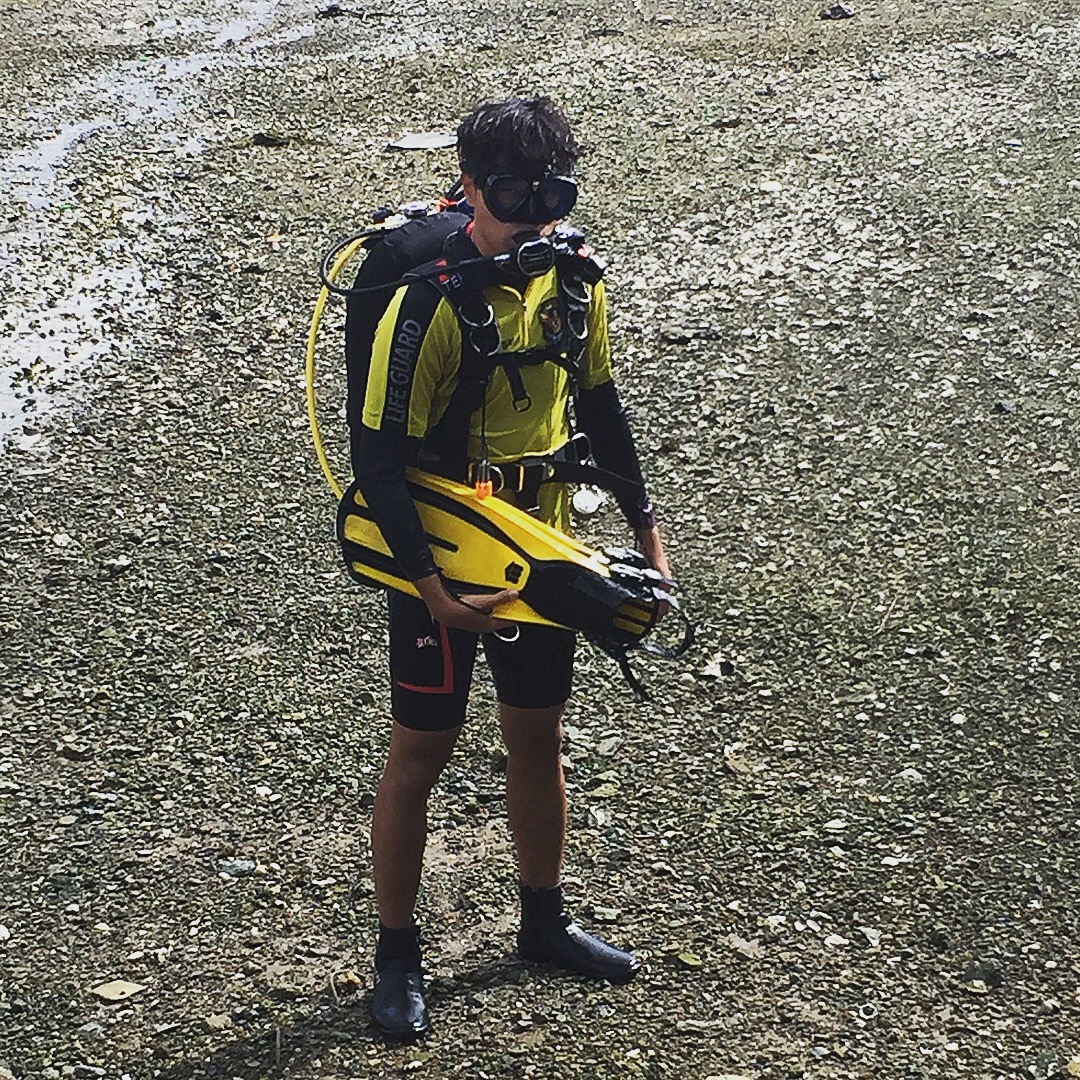 고향친구(박우진, 박진영), 학교선배(동피햄) 국치마을 다이빙 