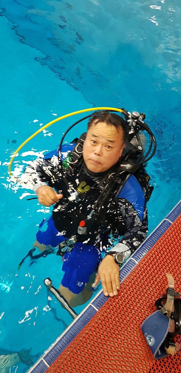베일 아웃 및 BC등 수중 탈부착, 중성부력