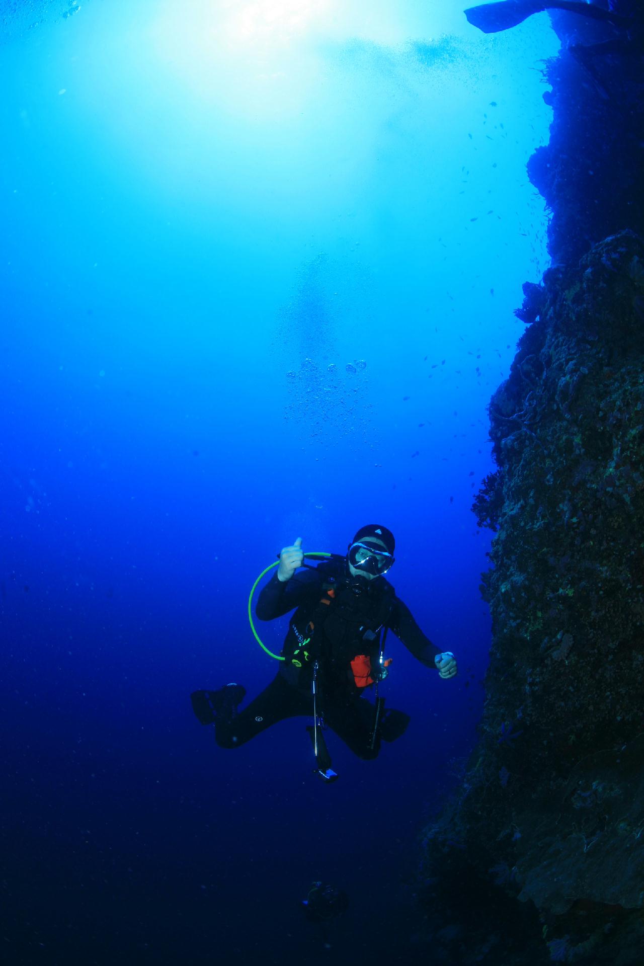 모알보알 pescador island _ east side
