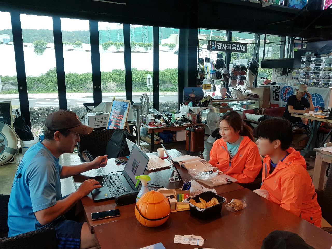 제주도에서 PADI 오픈워터 다이버 되기