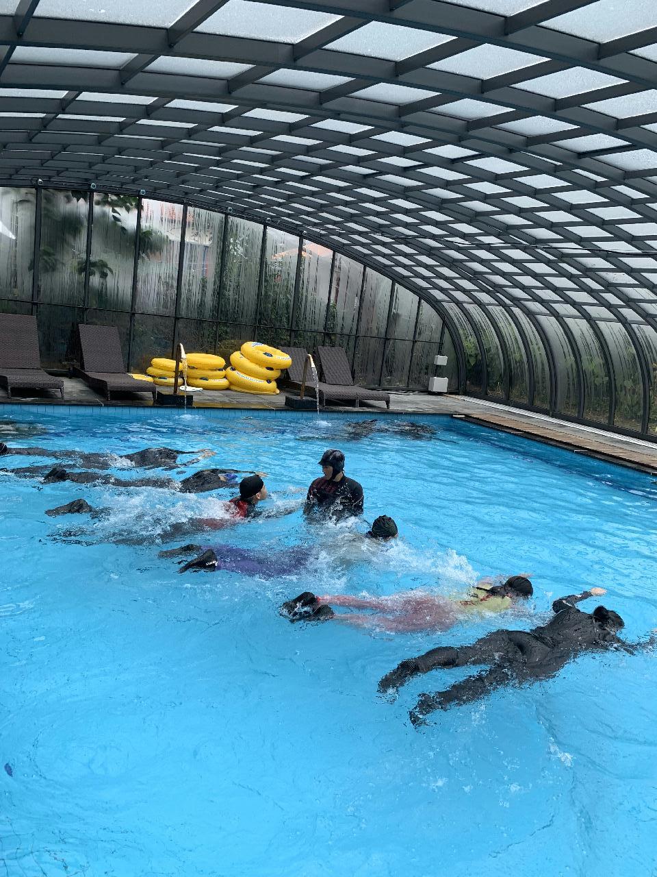 Open water diver course-Confined water 