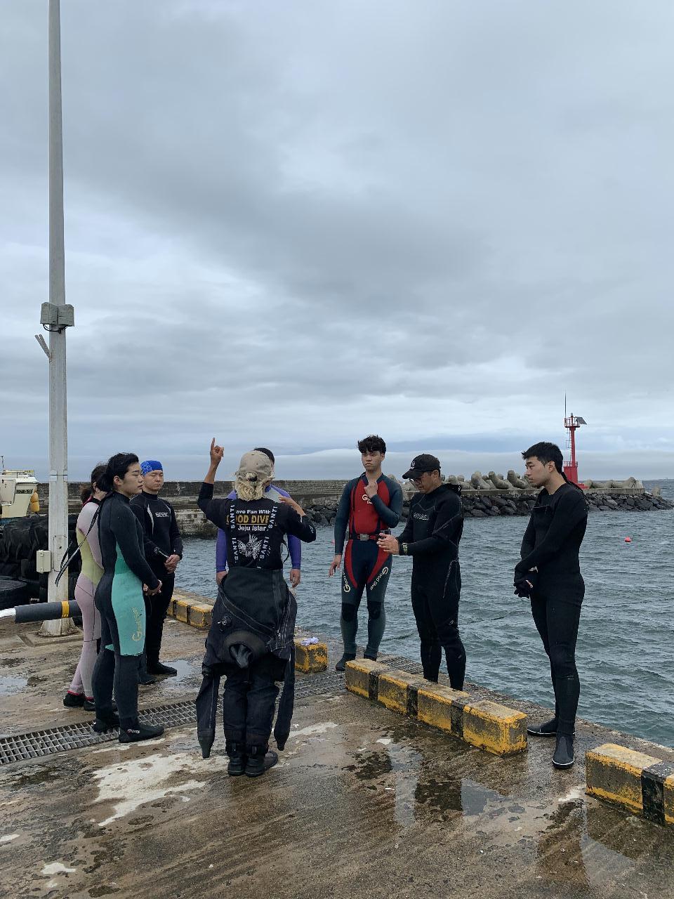 Open water diver course-Confined water 