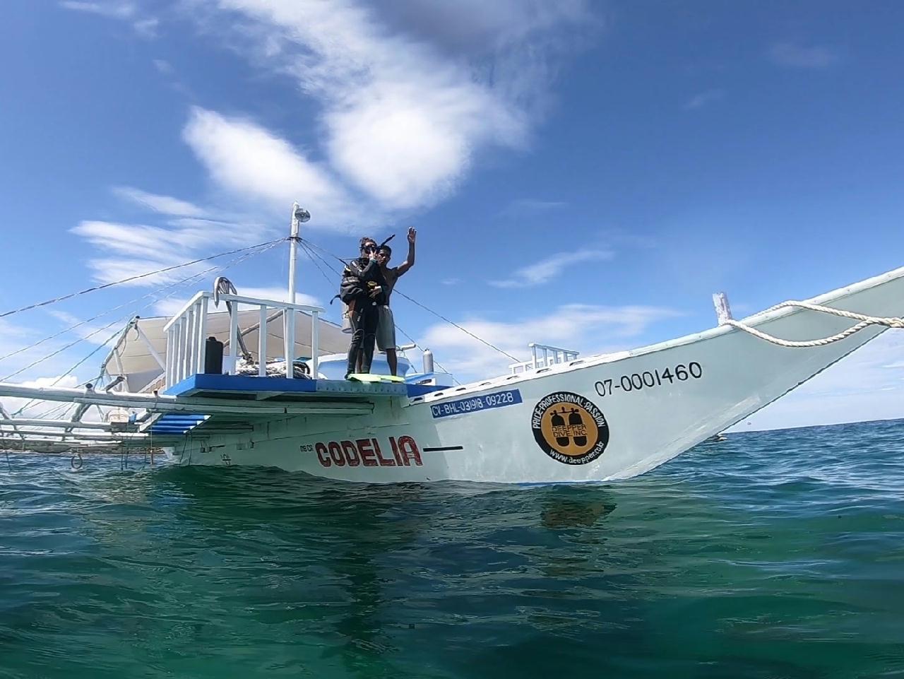 # OPEN WATER 4