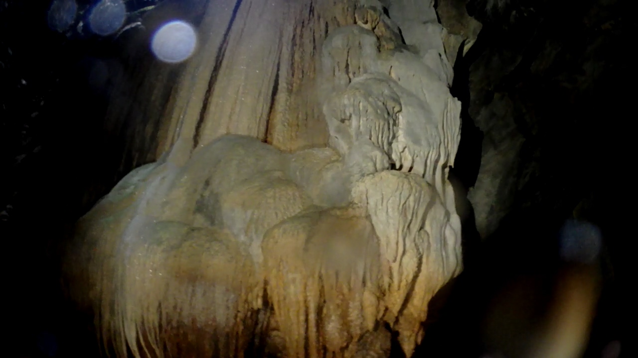 Palawan Coron W Dive Resort Cathedral Cave