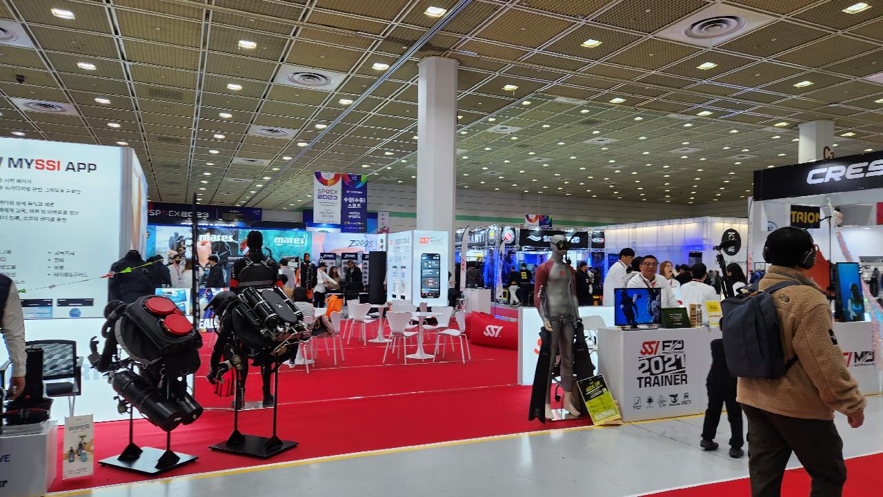 코엑스 스포엑스 전시회 왔습니다.
