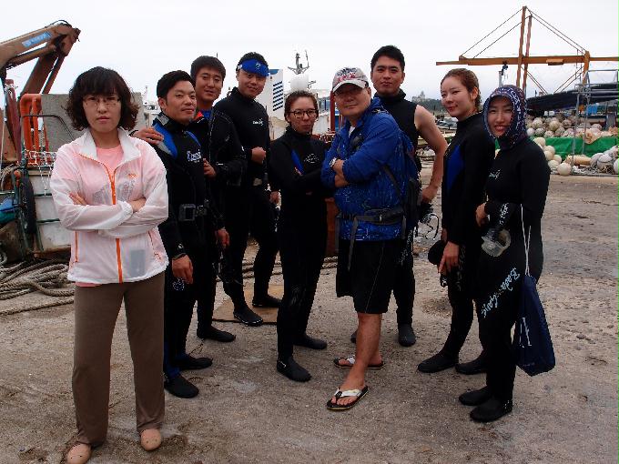 오픈워터와의 수중 유영 - 강원도 강릉시 사천면 사천진리 - 인공 삼각어초