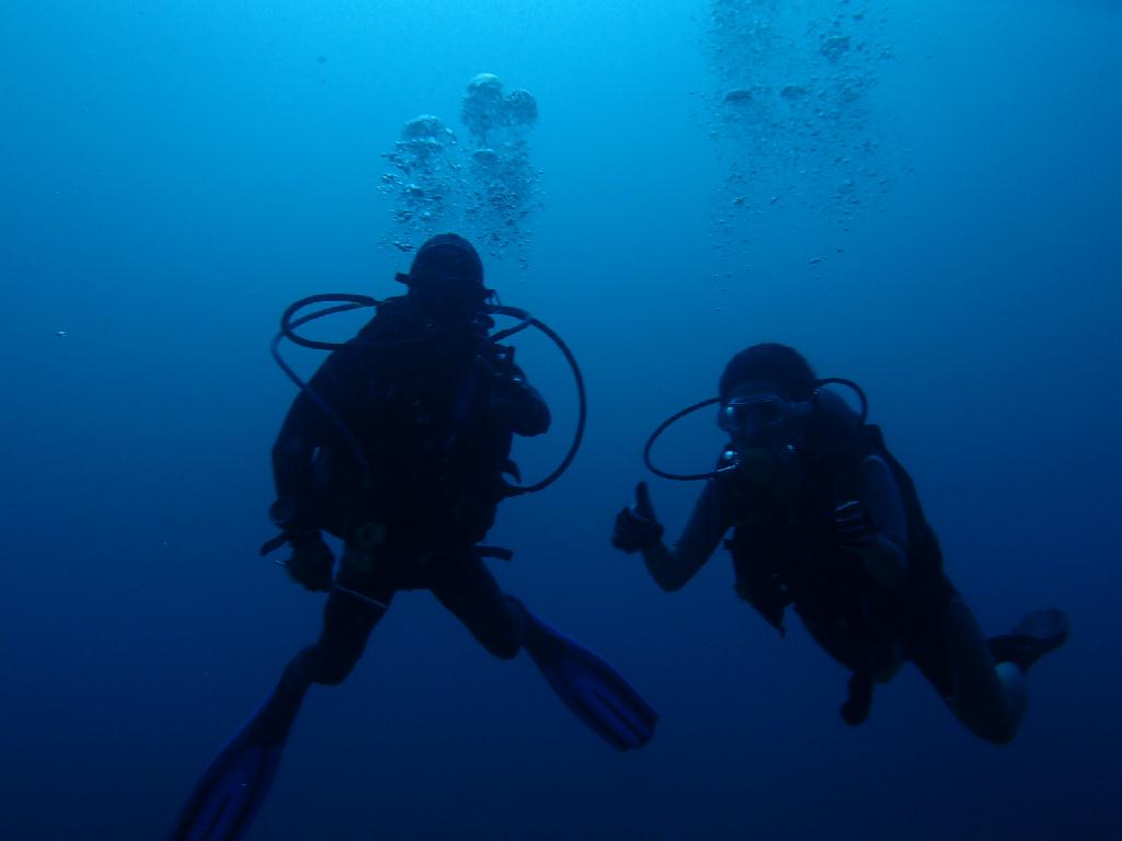 주황부이 두개 뒤 입수 240도  - boracay - balinghi2