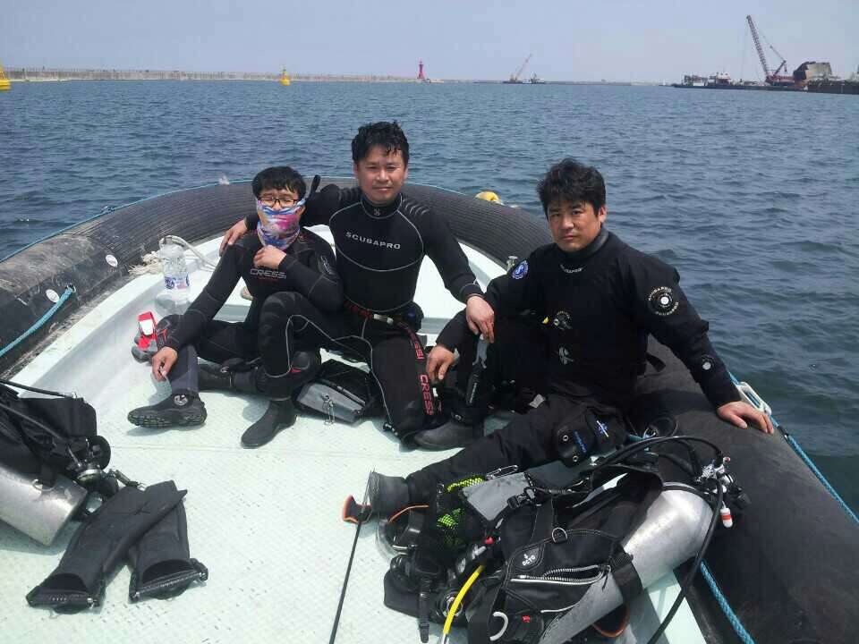 전총무, 방사장,나 세명 버디 - 호승리조트 - 외항