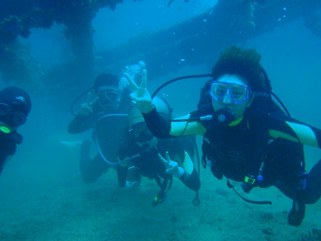 deep &  - SM Resort Anilao - phillippines - Dive&Trek