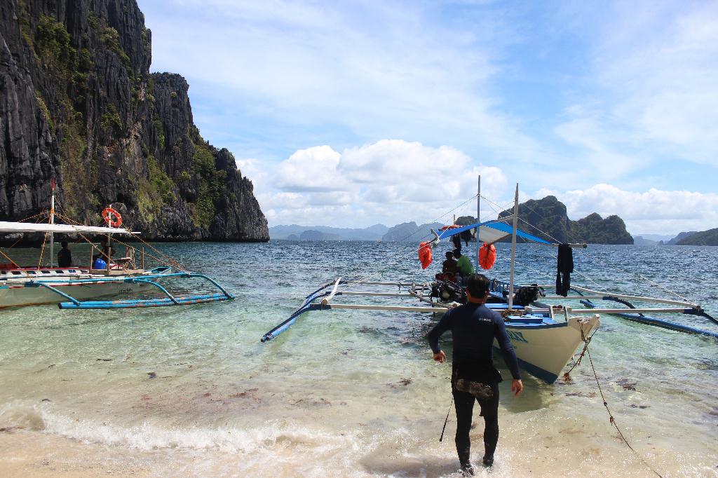 El Nido,PHILIPPINES - Twin Rocks