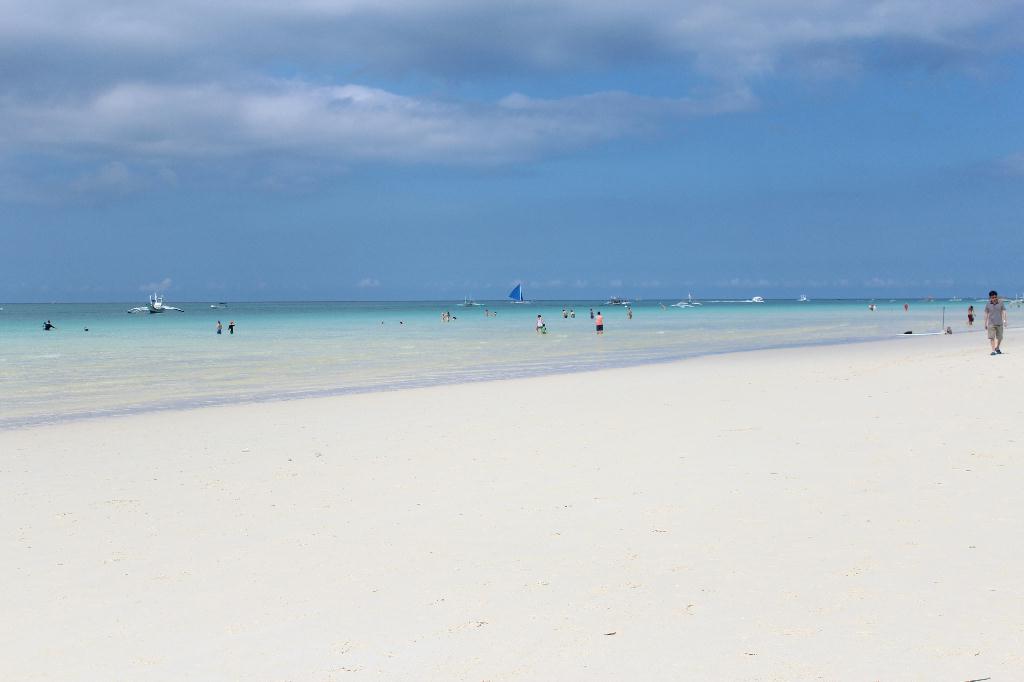 Boracay,PHILIPPINES - Fridays rock