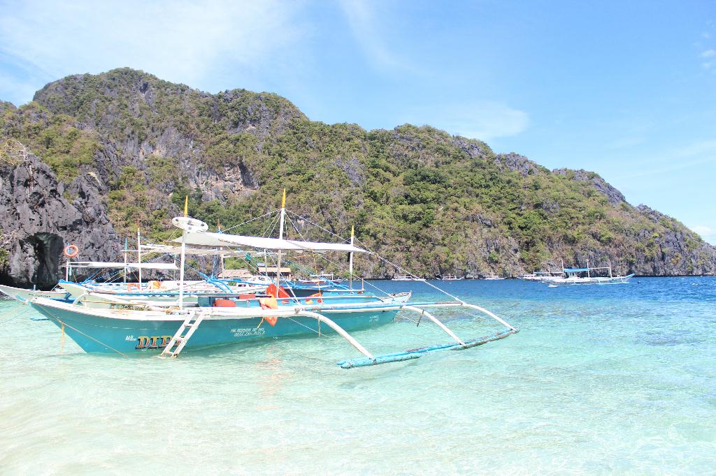 El Nido,PHILIPPINES - Twin Rocks