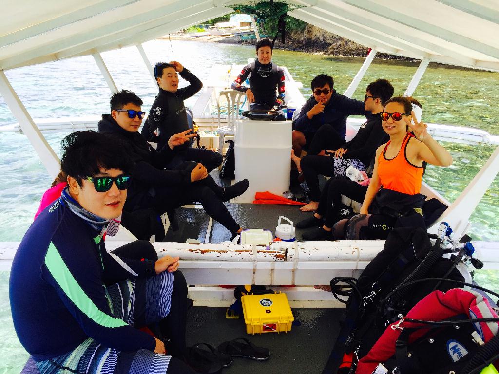 fun dive - Anilao,batangas,philippines - 버블스,포인트