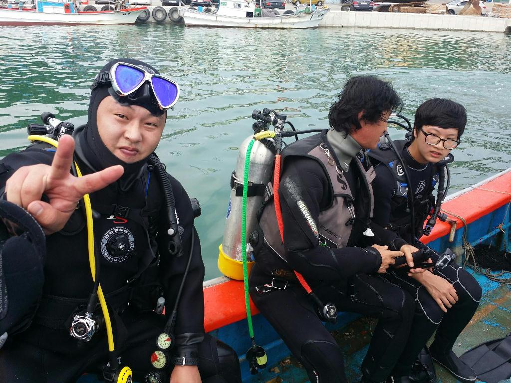 수중 정화활동 - 울진 현내항 외항 - 외항 청정지역