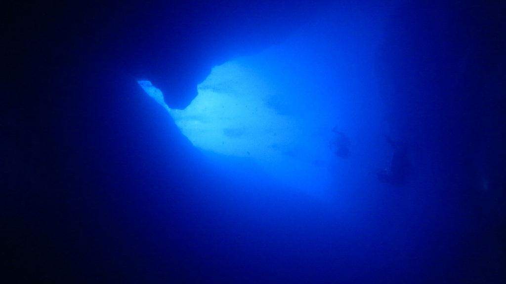 사이판 deep bluesea - GROTTO