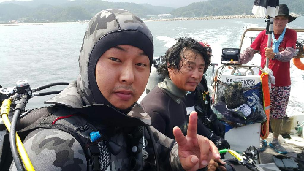 펀다잉빙 - 울진군 울진잠수 - 구자암초 포인트