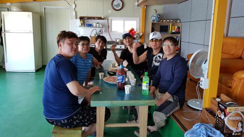 아라스쿠버클럽 