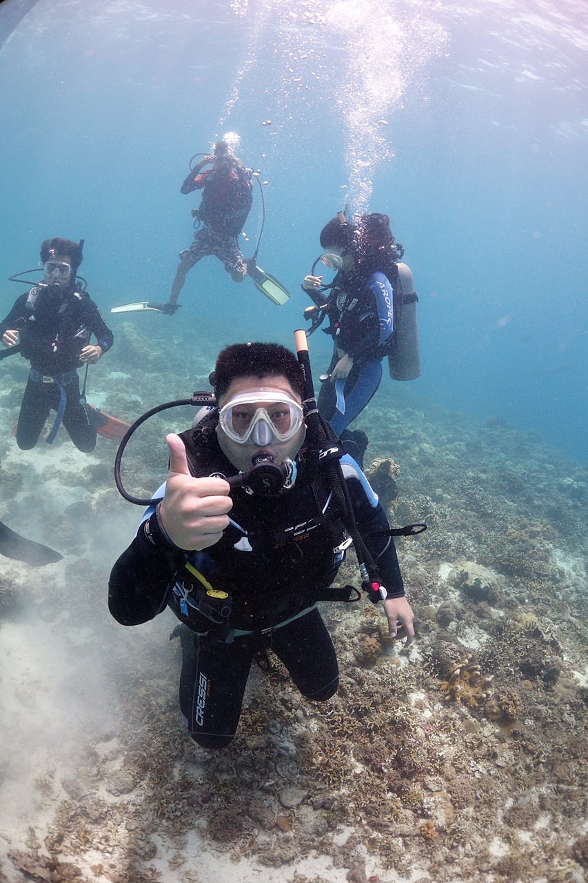 A.D 1 - 세부막탄 - 아구스베이
