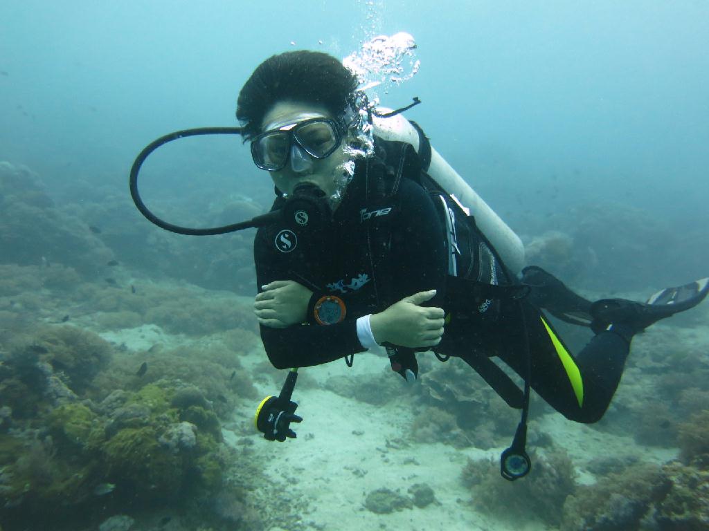 up to AOW 第五潜 - Puerto Galera Philippines  - monkey beach