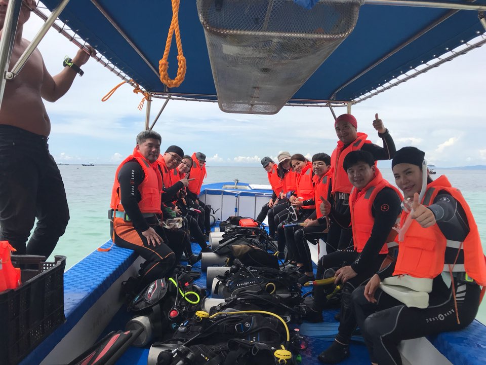 WRECK DIVE(난파선다이빙) - Panglao Island in BOHOL - HOUSE REEF