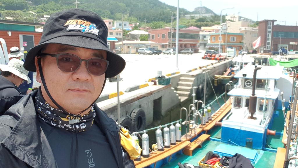 제주도 추자도 다이빙 - 추자도 골드피쉬 다이브리조트 - 직구도 동쪽