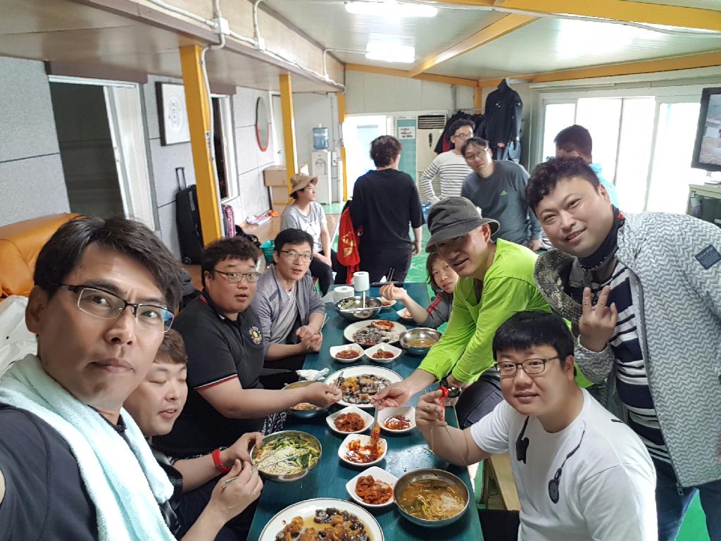 아라스쿠버클럽 