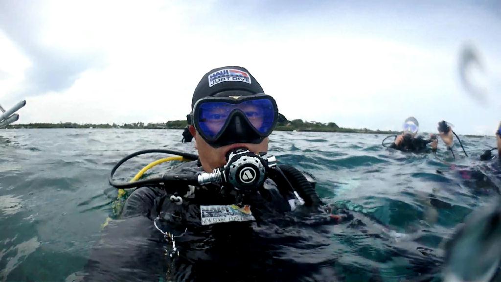 Cebu CNC Dive Resort - Talima Olanggo wall