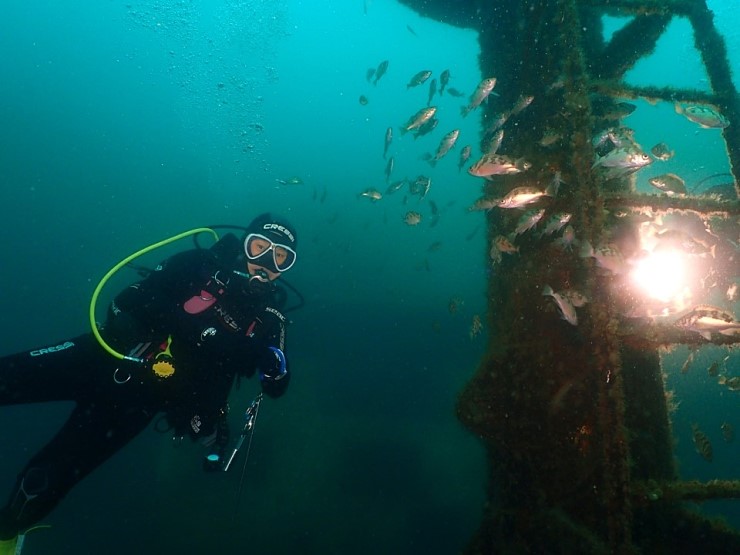 동해에 투하된 강원도 강릉 대형 난파선 엠버 33