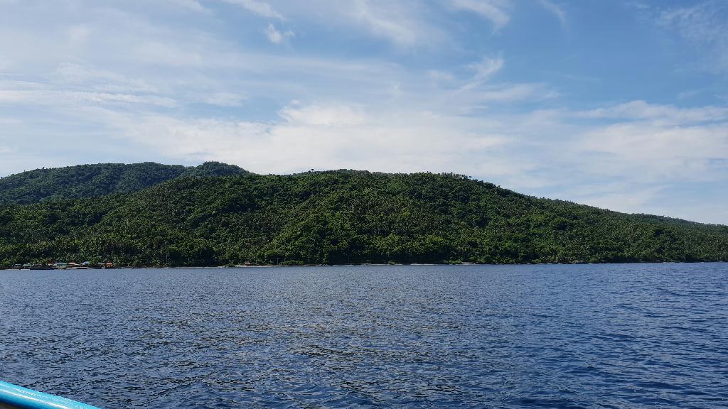 아닐라오 체크다이빙 - Anilao Kingkong Dive Resort - Groto #1