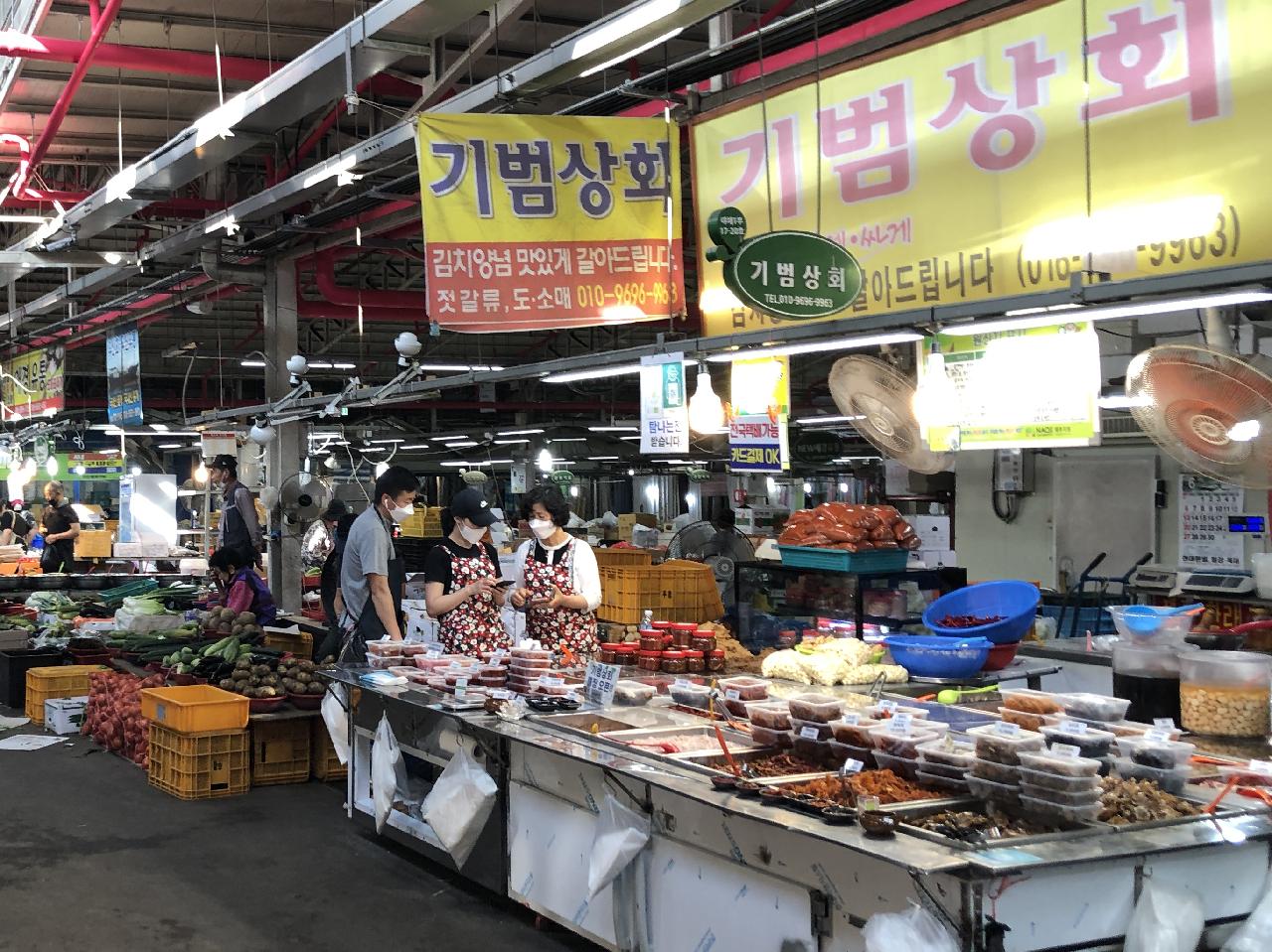 ダイバー御用達の塩辛店、西帰浦オイルジャンの隠れた名店！