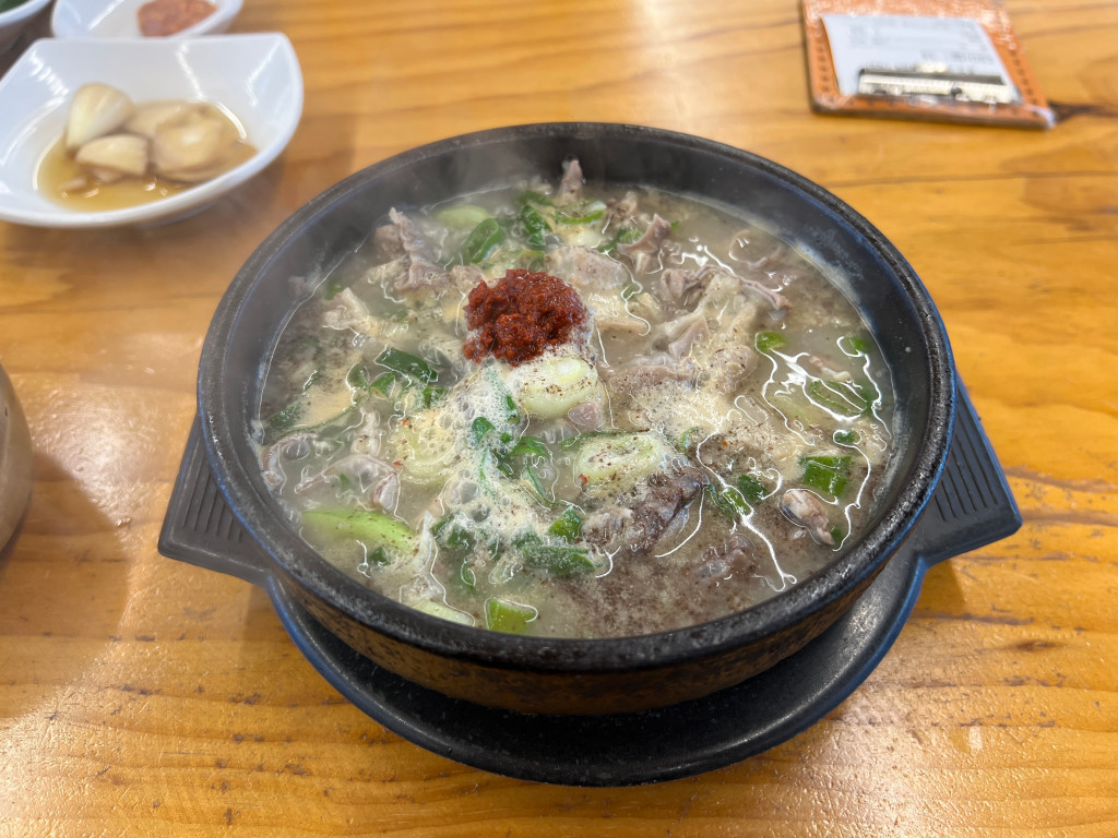 [グルメ] 済州島の人気店「スンデ物語」(순대이야기)