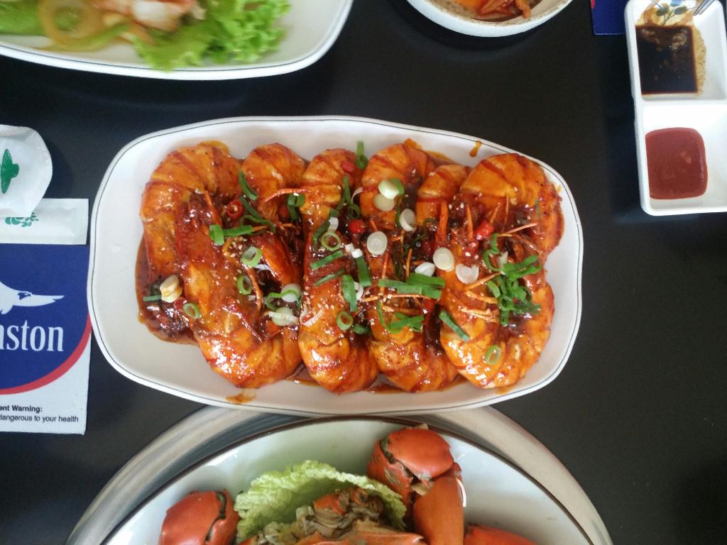 필리핀 수빅에서  다이빙은 안하고 밥만먹고왔습니다.